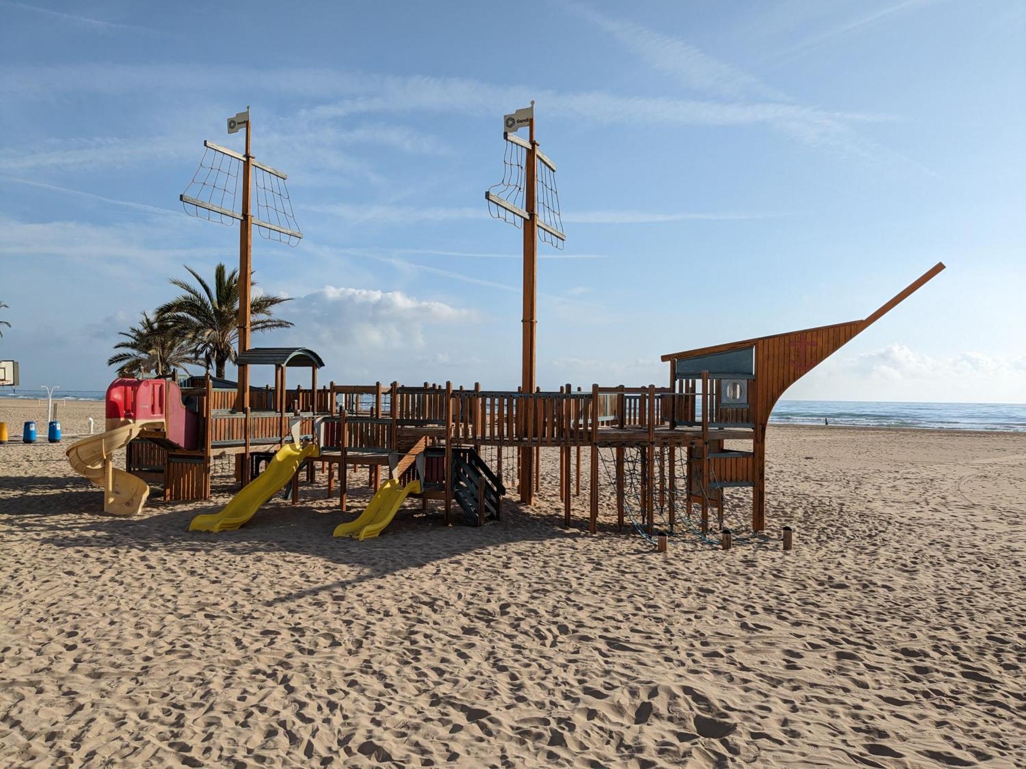 Apartamento Los Juncos - 50M Playa - Solo Familias - Parking Gratuito Playa de Gandia Exterior foto